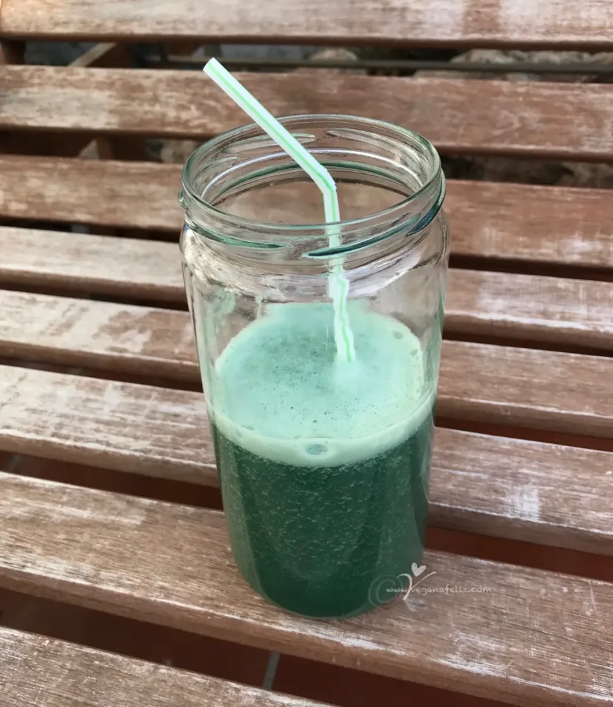 Smoothie manzana con spirulina